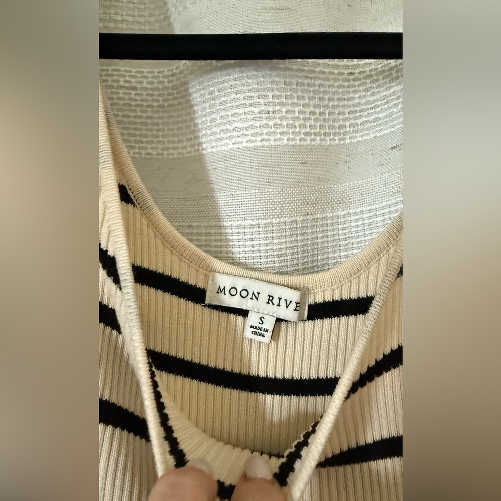 Moon River dress - Picture 4 of 4